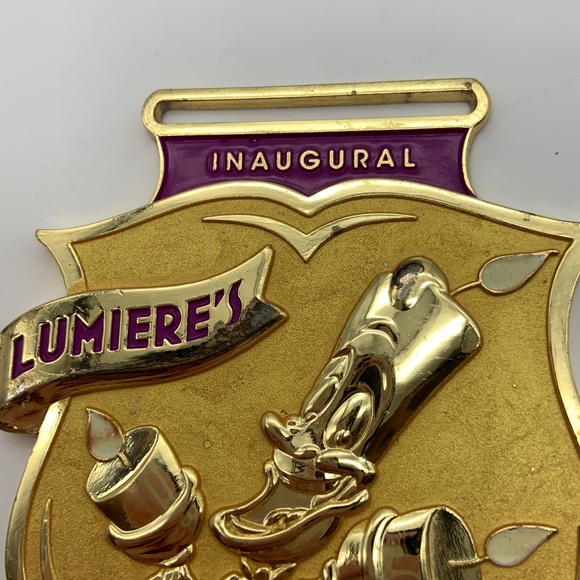 RARE Disney Beauty & The Beast Lumiere's Inaugural 2 Course Challenge 2016 Medal - Picture 5 of 13